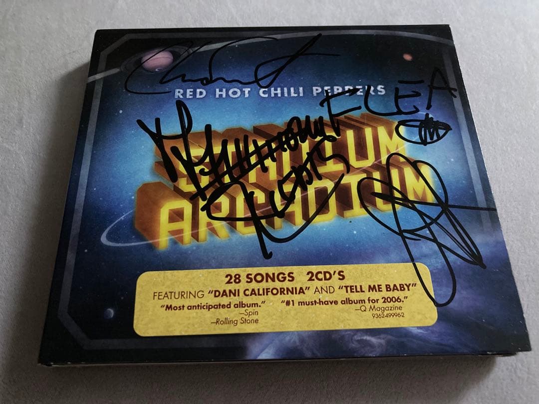 レア　レッチリ 直筆　サイン　CD red hot chili peppers