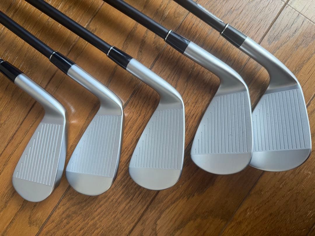 スリクソン　アイアン