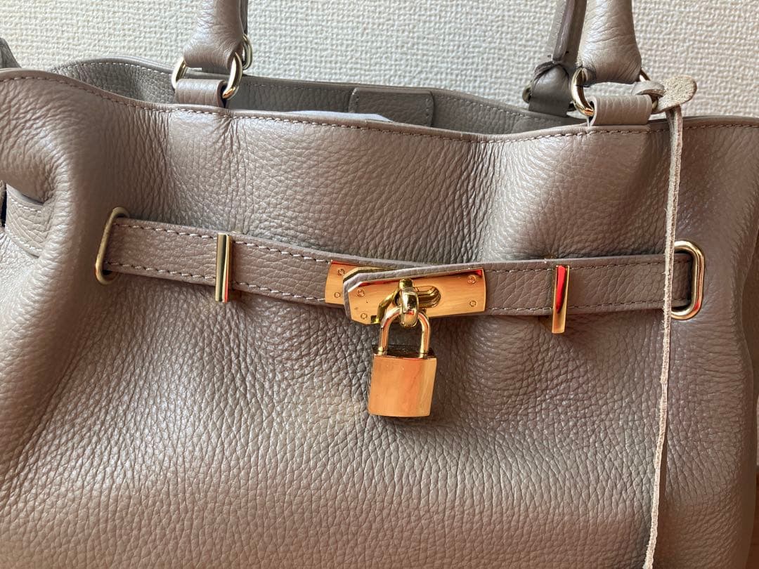 MILOS/ミロス 金具付きトート 2way ベージュ