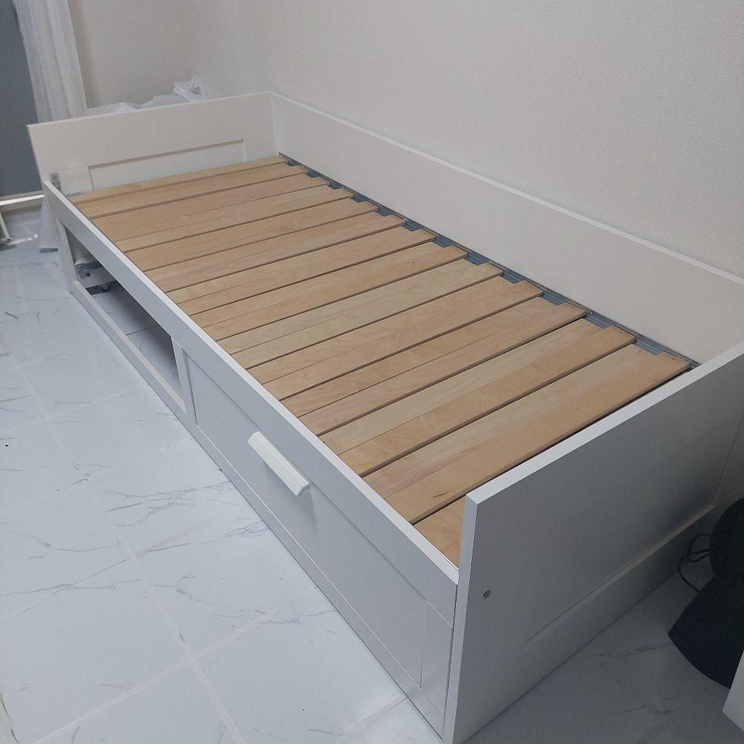 BRIMNES ブリムネス　デイベッド　ホワイト　イケア