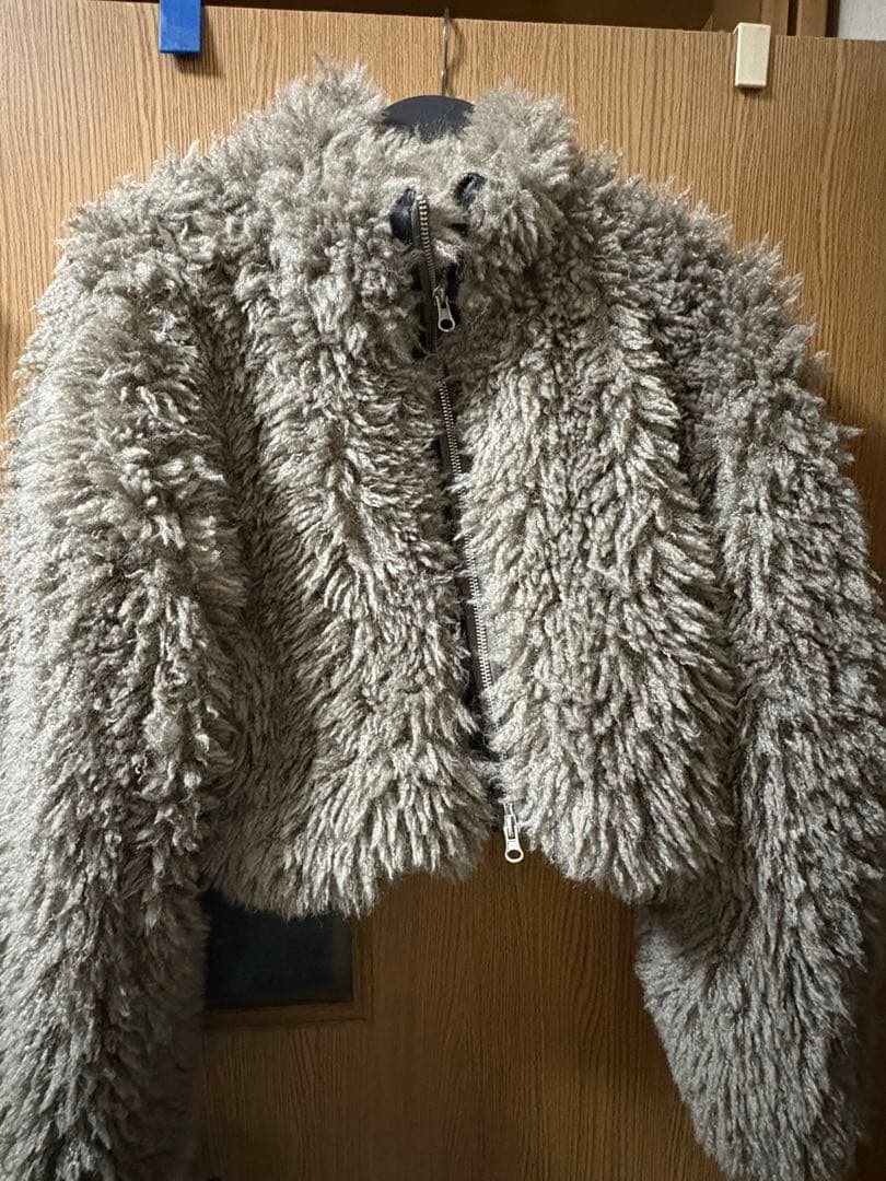ジャケット・アウター DIANTE FLUFFY BOA CROPPED BLOUSON GRY