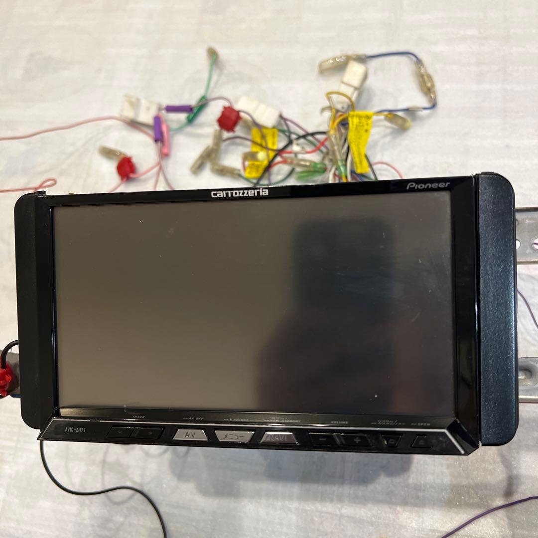 Pioneer AVIC-ZH77 カーナビゲーション