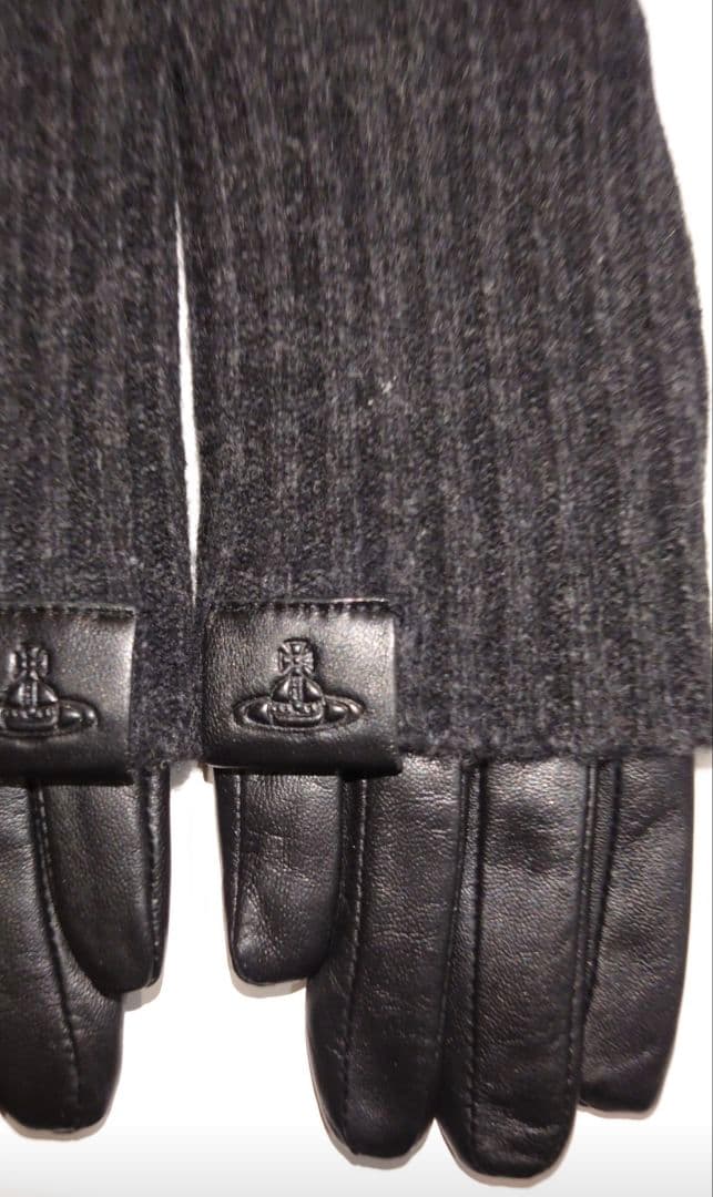 a*i様 ヴィヴィアンウエストウッド　手袋　レザー　21センチ　黒　レザーニット