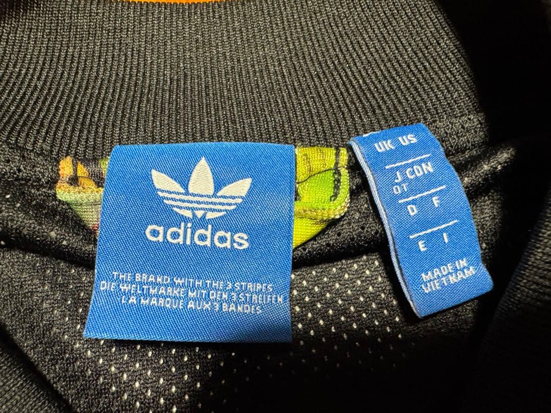 極美品 adidas ジャージ トラックジャケット 鳥 総柄 OTサイズ