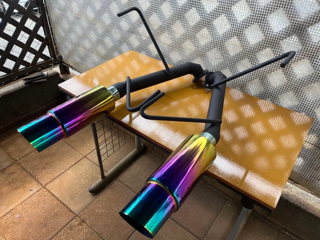 スバルWRX S4 STi オリジナル砲弾マフラー！