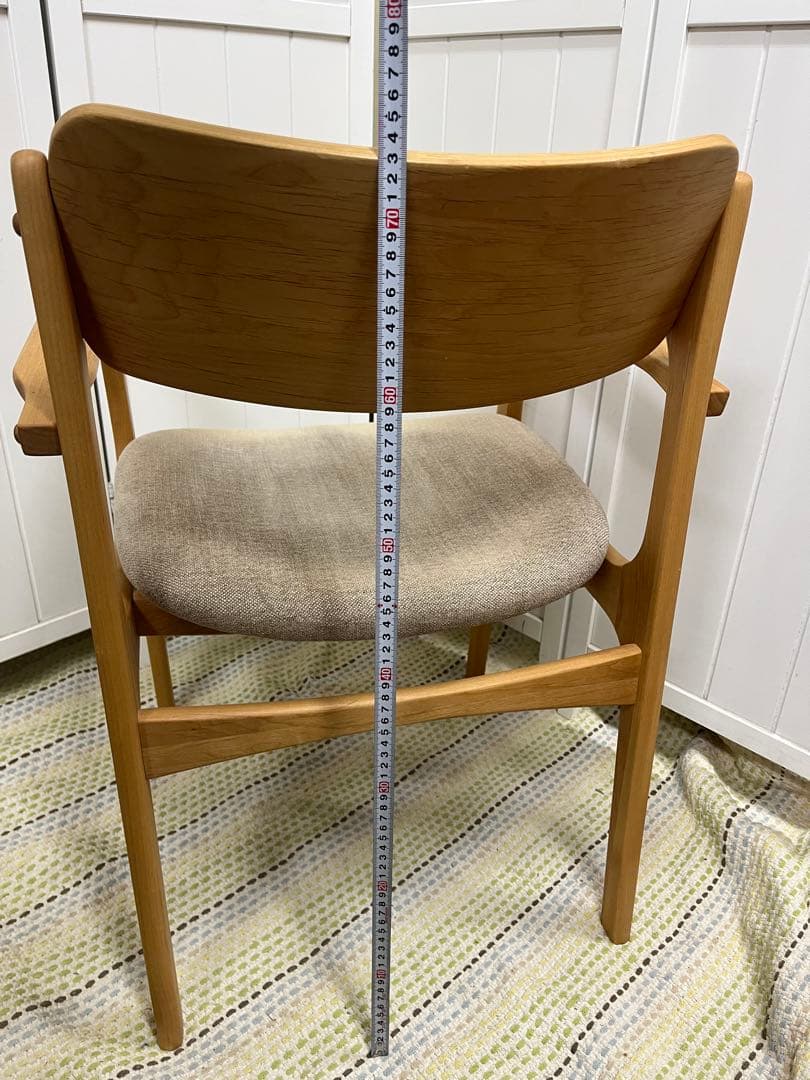 送料込み！モモナチュラル　ダイニングチェア　アームチェア　　北欧風　② MOMO