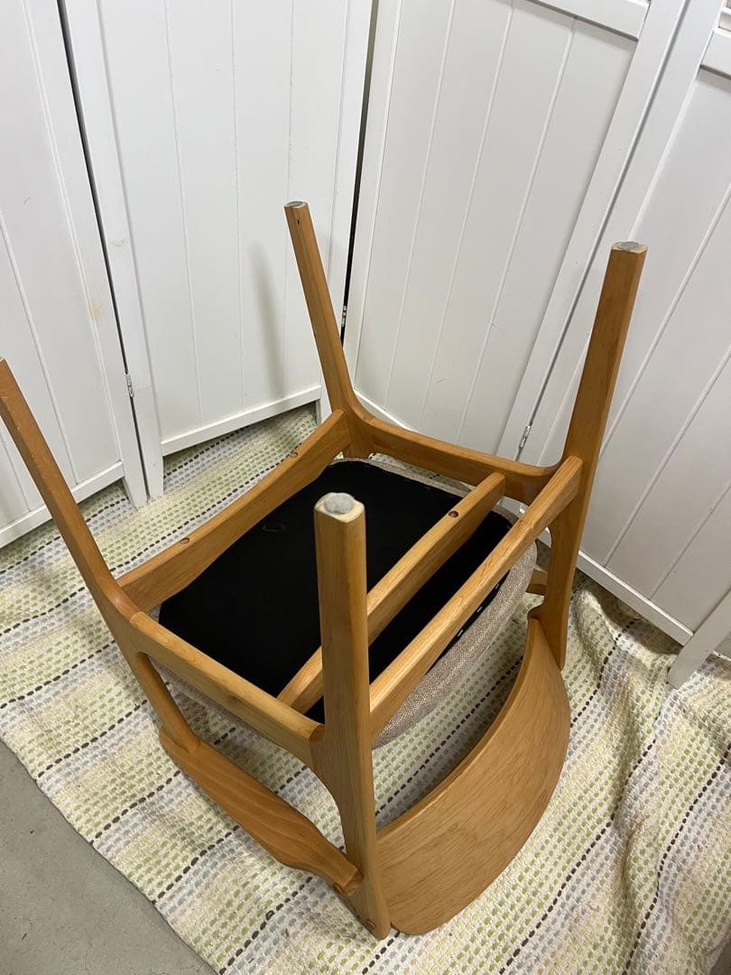 送料込み！モモナチュラル　ダイニングチェア　アームチェア　　北欧風　② MOMO