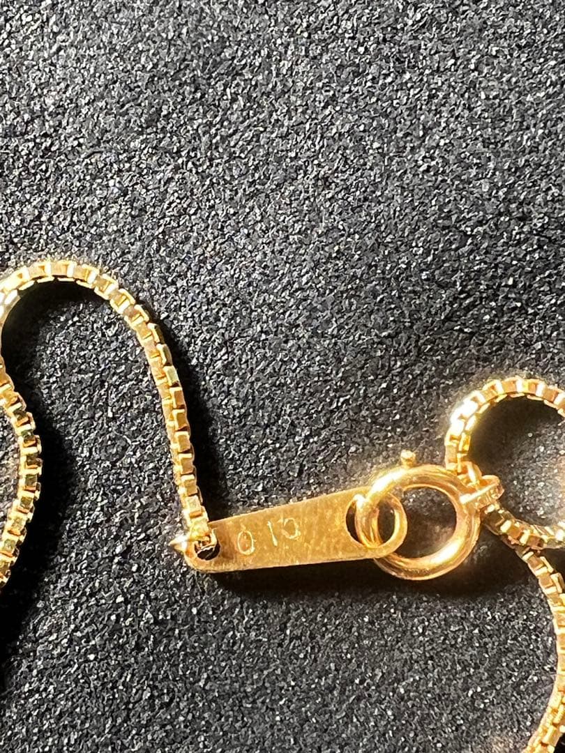 ダイアモンドトップ　ゴールドチェーンネックレス　k18