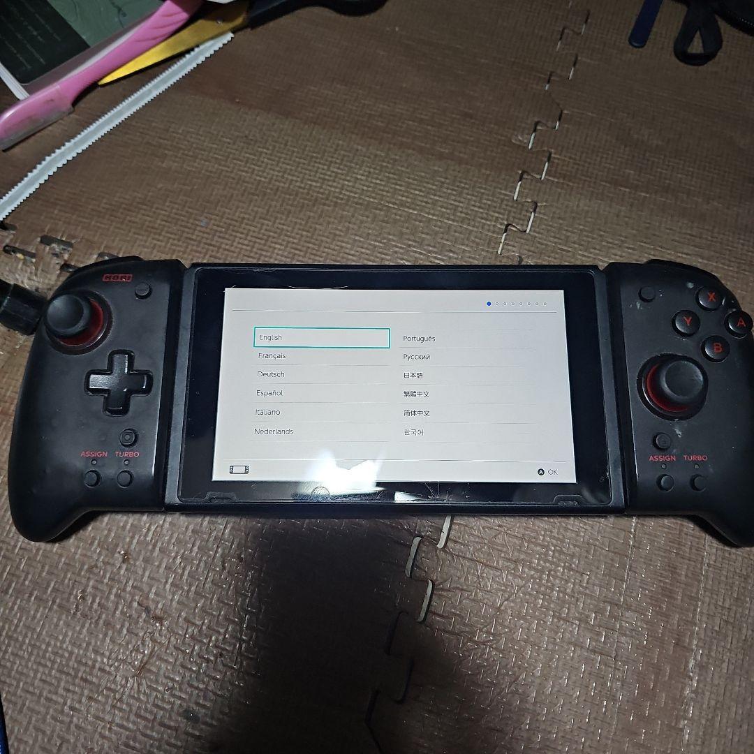 Nintendo Switch HORIコントローラー付き