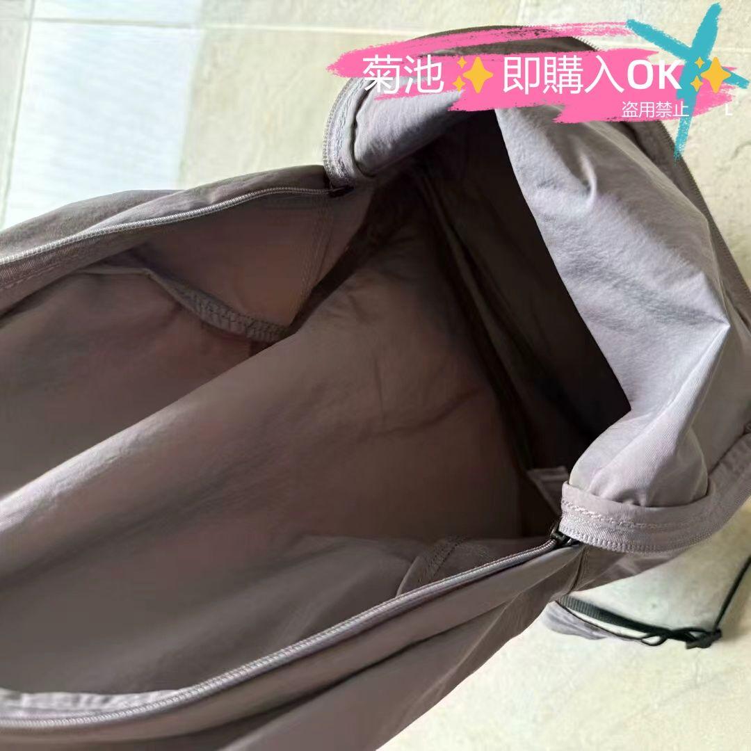 新品 Pocketable day pack リュック サックバッグ濃い灰色