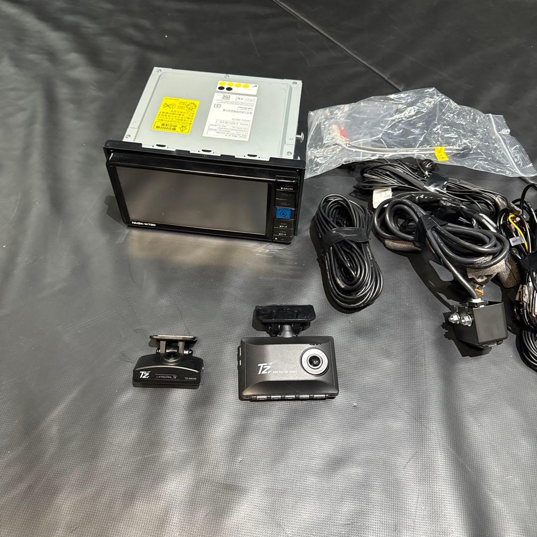 新車外し7インチカーナビ ドライブレコーダー付き