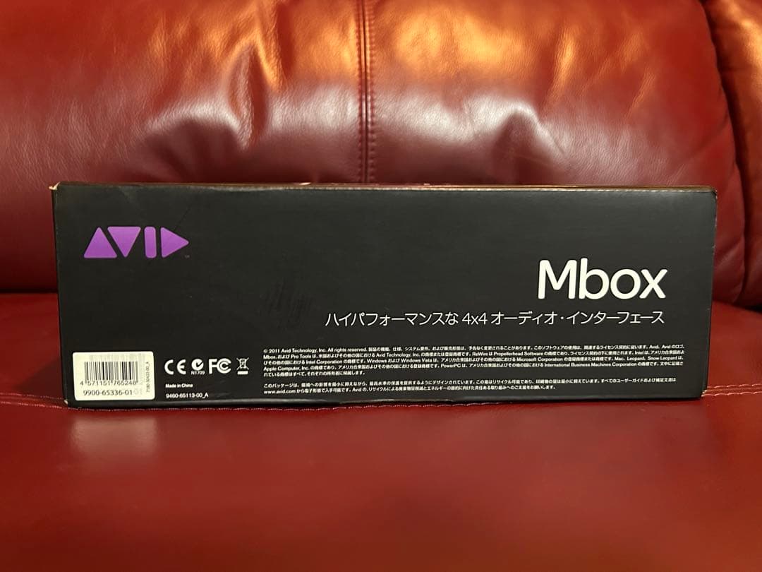 新品に近い Avid Mbox 4x4オーディオインターフェイス 動作確認済み