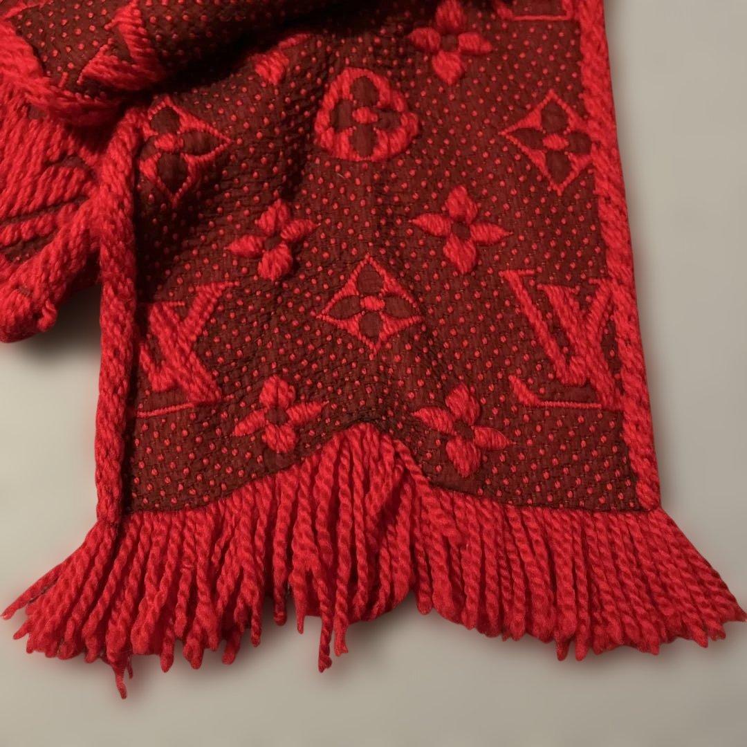 LOUIS VUITTON ルイヴィトン マフラー 赤