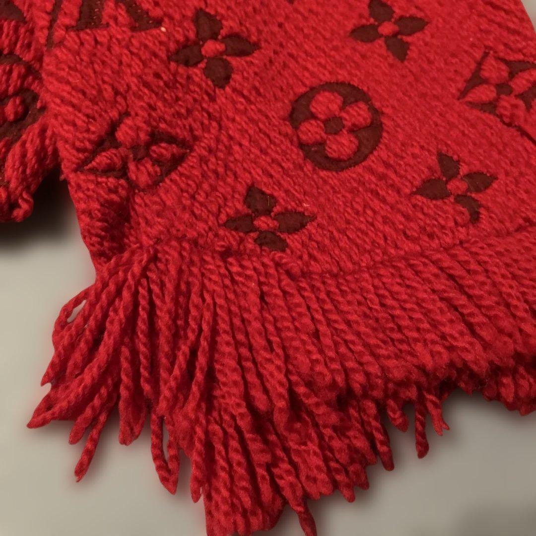 LOUIS VUITTON ルイヴィトン マフラー 赤