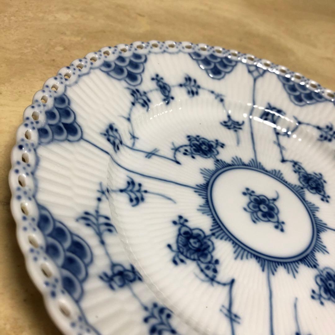 ロイヤルコペンハーゲン　ブルーフルーテッド フルレース ディナープレート