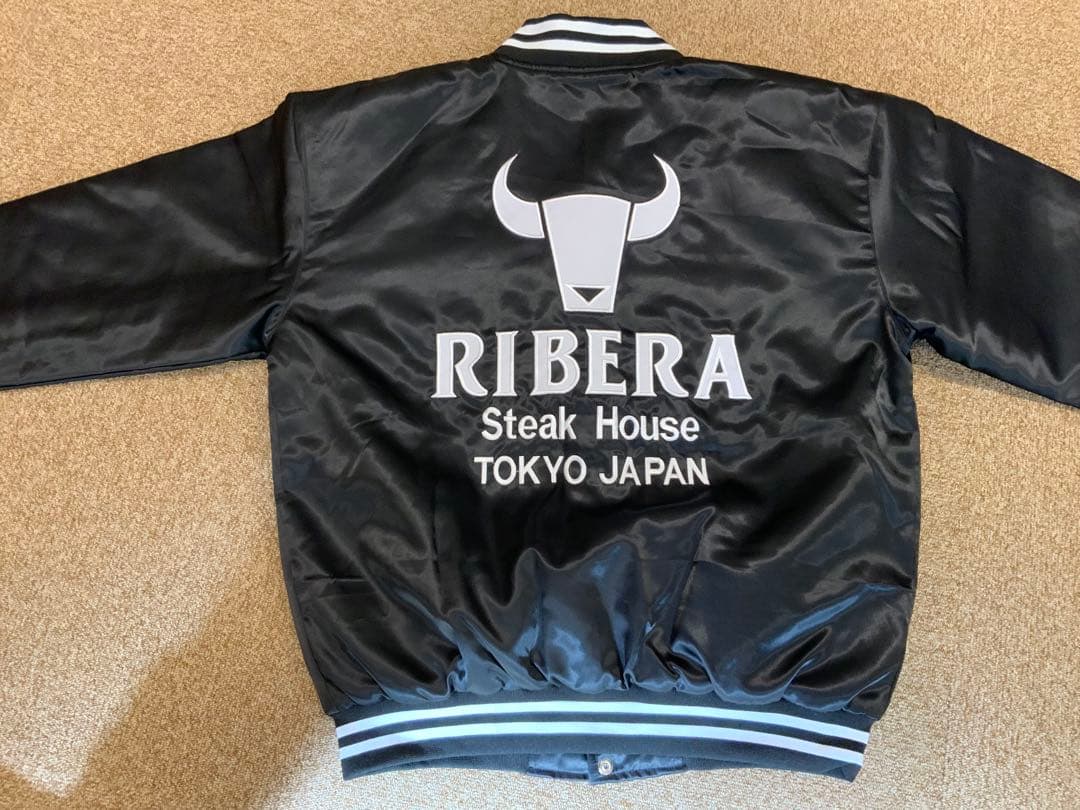 非売品、ステーキ　リベラ　刺繍ロゴ スタジャン RIBERA ジャケットL