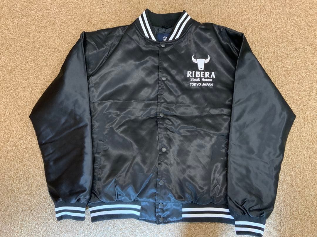 非売品、ステーキ　リベラ　刺繍ロゴ スタジャン RIBERA ジャケットL