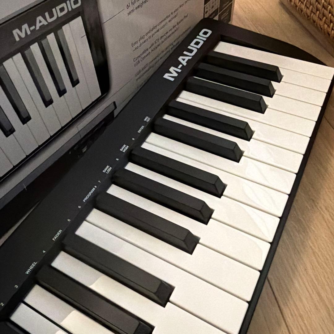 M-AUDIO KEYSTATION 61 MK3 MIDIキーボード