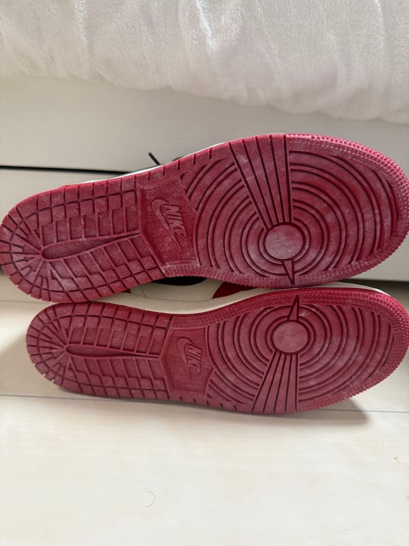 ナイキエアジョーダン 1 レトロ HIGH OG “Chicago” 24cm