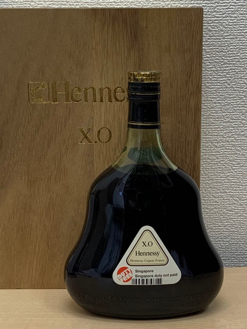 ヘネシー Hennessy XO 金キャップ 700ml ブランデー コニャック