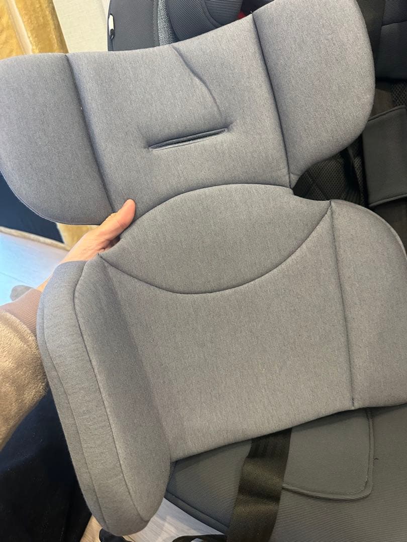 【ほぼ新品】nunaジュニアシートMYTI 【isofix】ECE R129適合