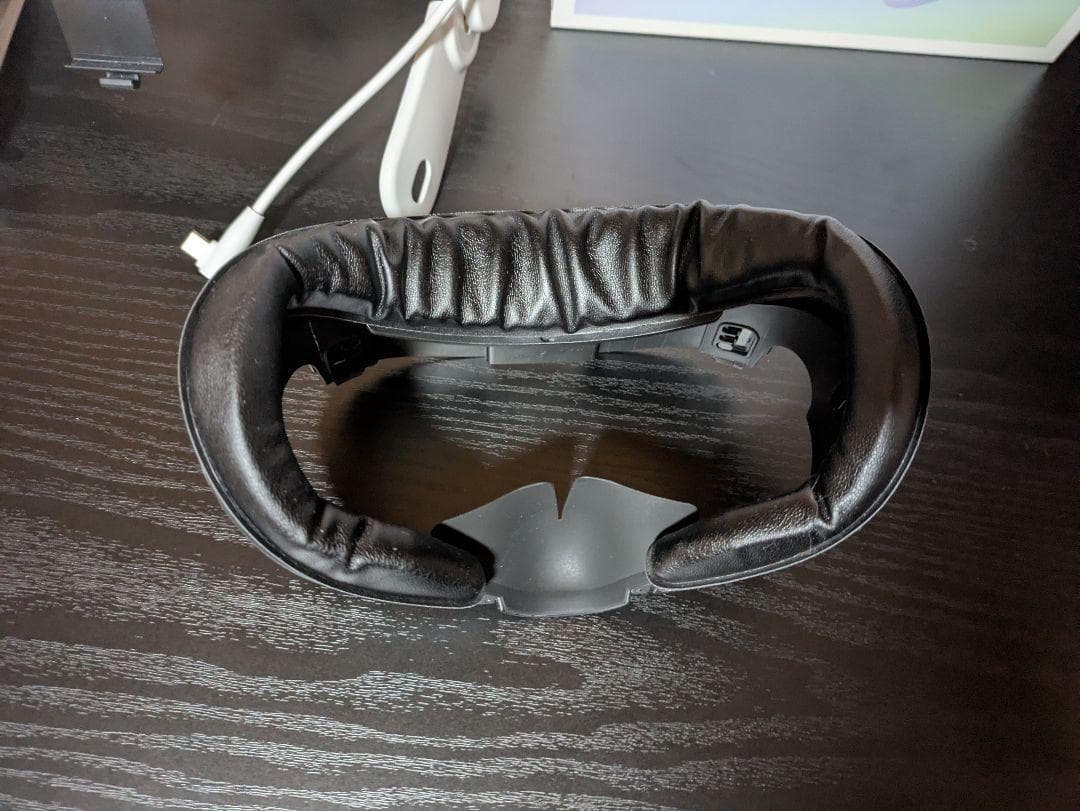 Quest3 512GB + ヘッドストラップ、フェイスクッション