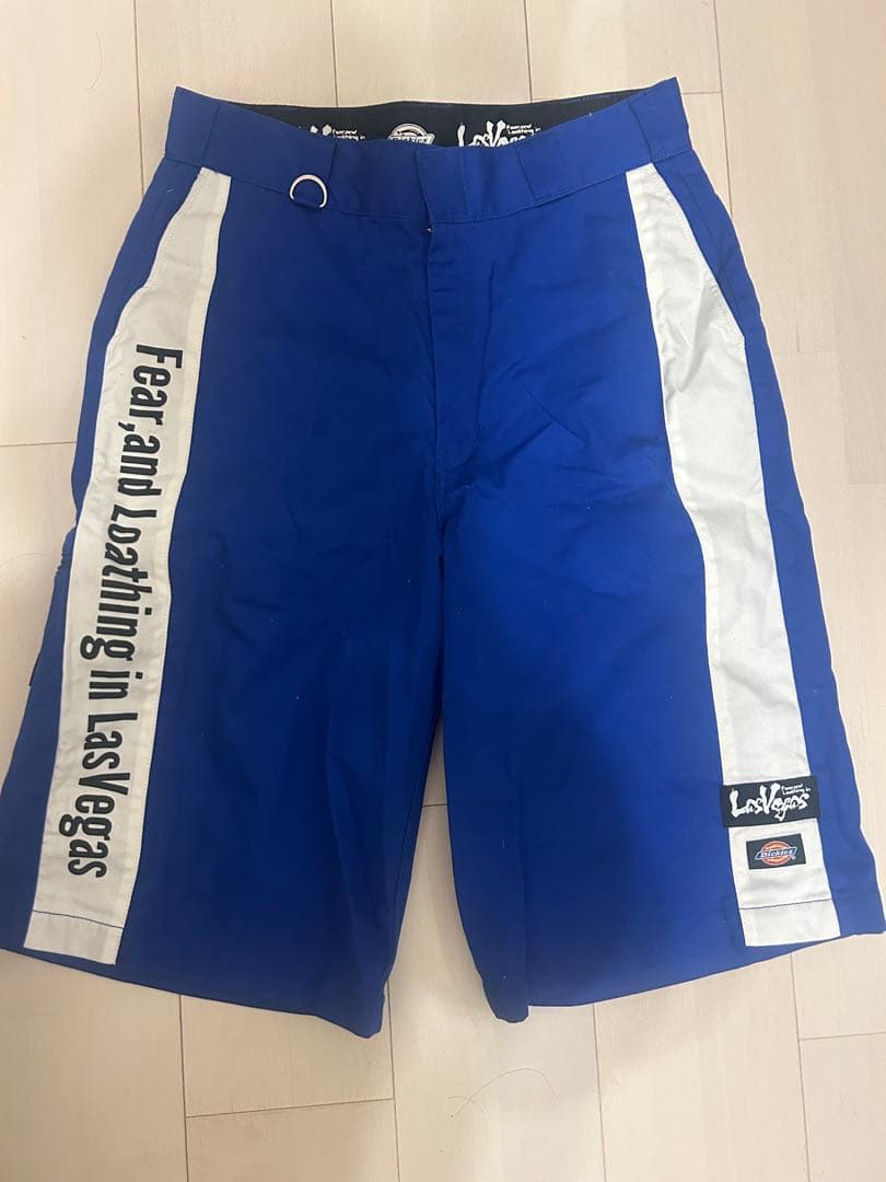 青色ショートパンツ 白ストライプ Las Vegas