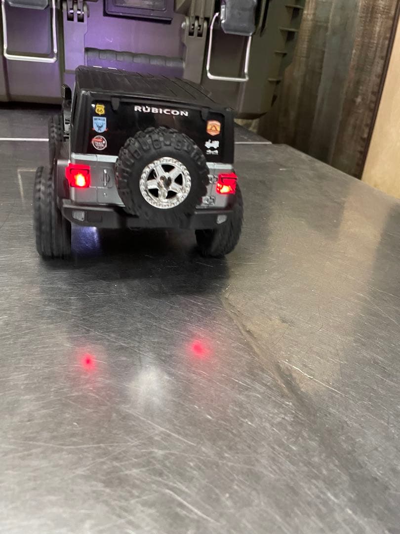 Rubicon ラジコンカー グレー　1/18