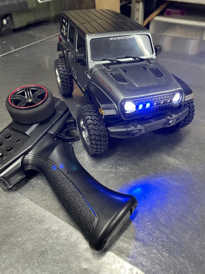 Rubicon ラジコンカー グレー　1/18