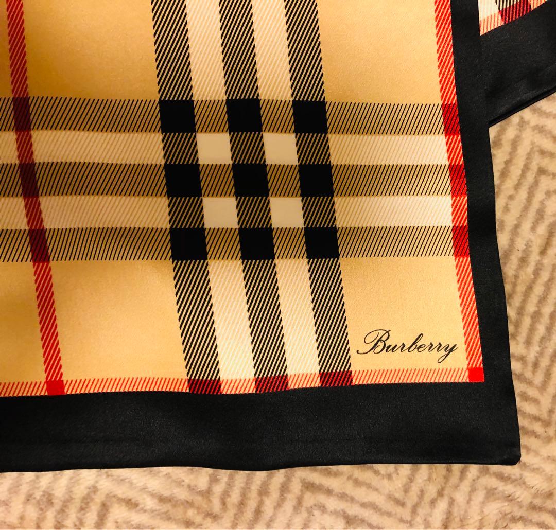 バーバリー ノバチェック シルクスカーフ