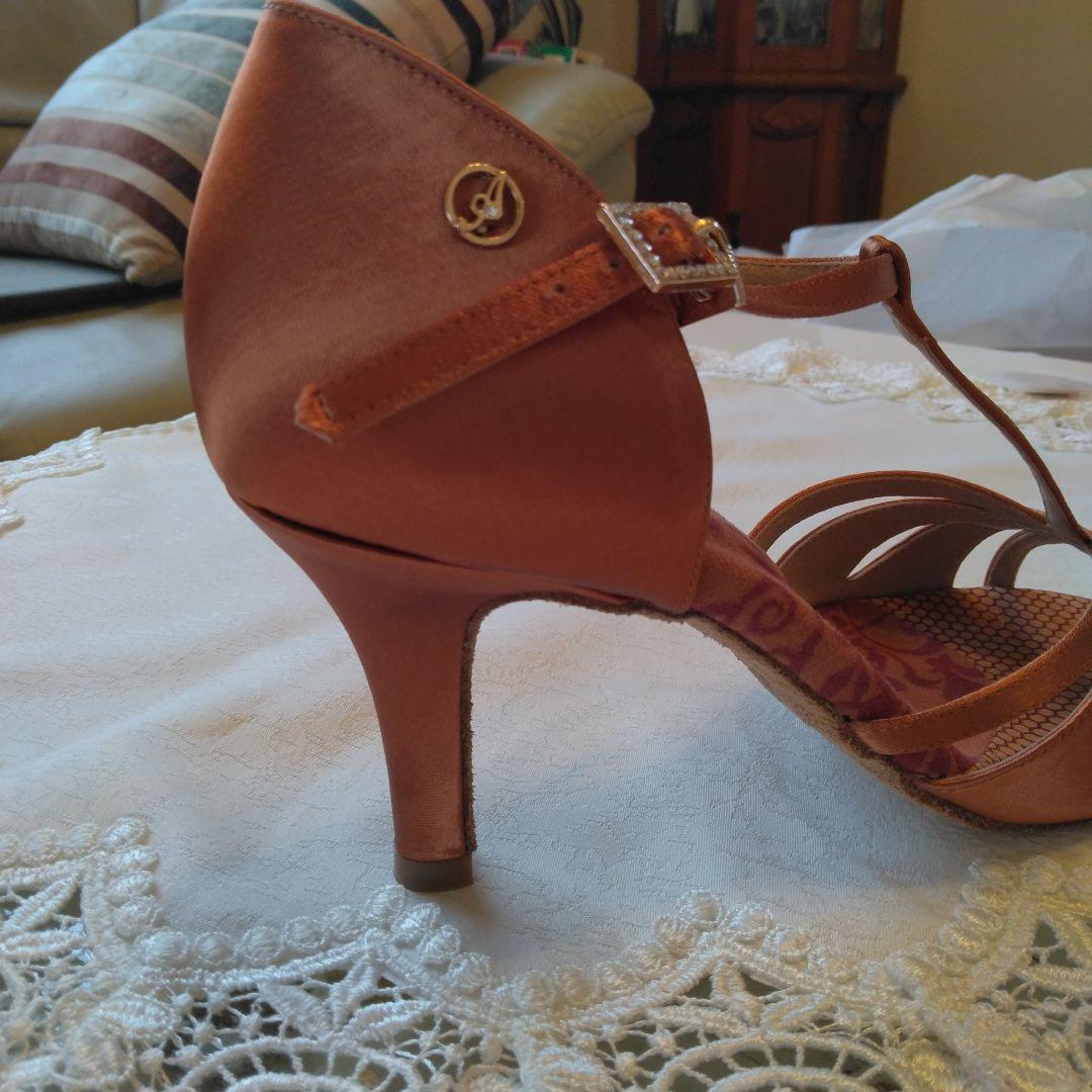 Ads ラテンシューズ