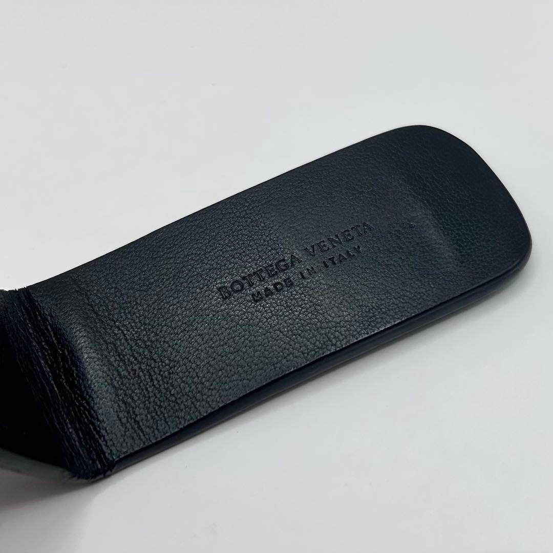 【美品】ボッテガヴェネタ マネークリップ ブラック イントレチャート レザー