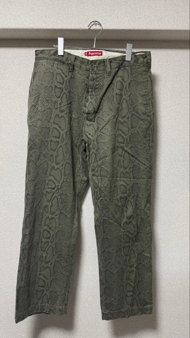 パンツ Supreme Snake Print Chino Pant Olive 32