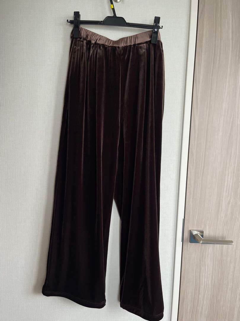 etre tokyo リラクシーベロアパンツ