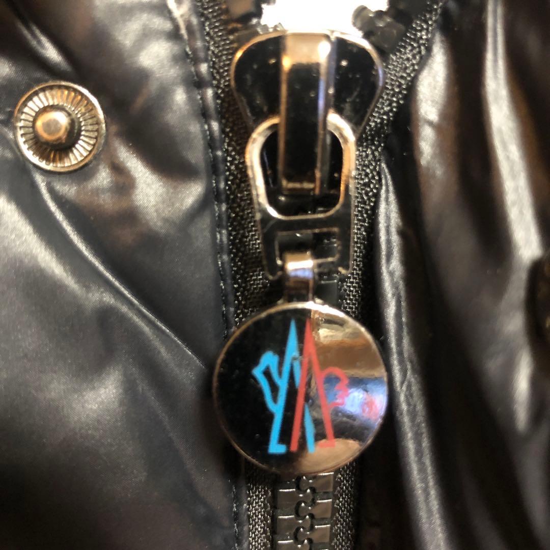 MONCLER ダウンベスト2