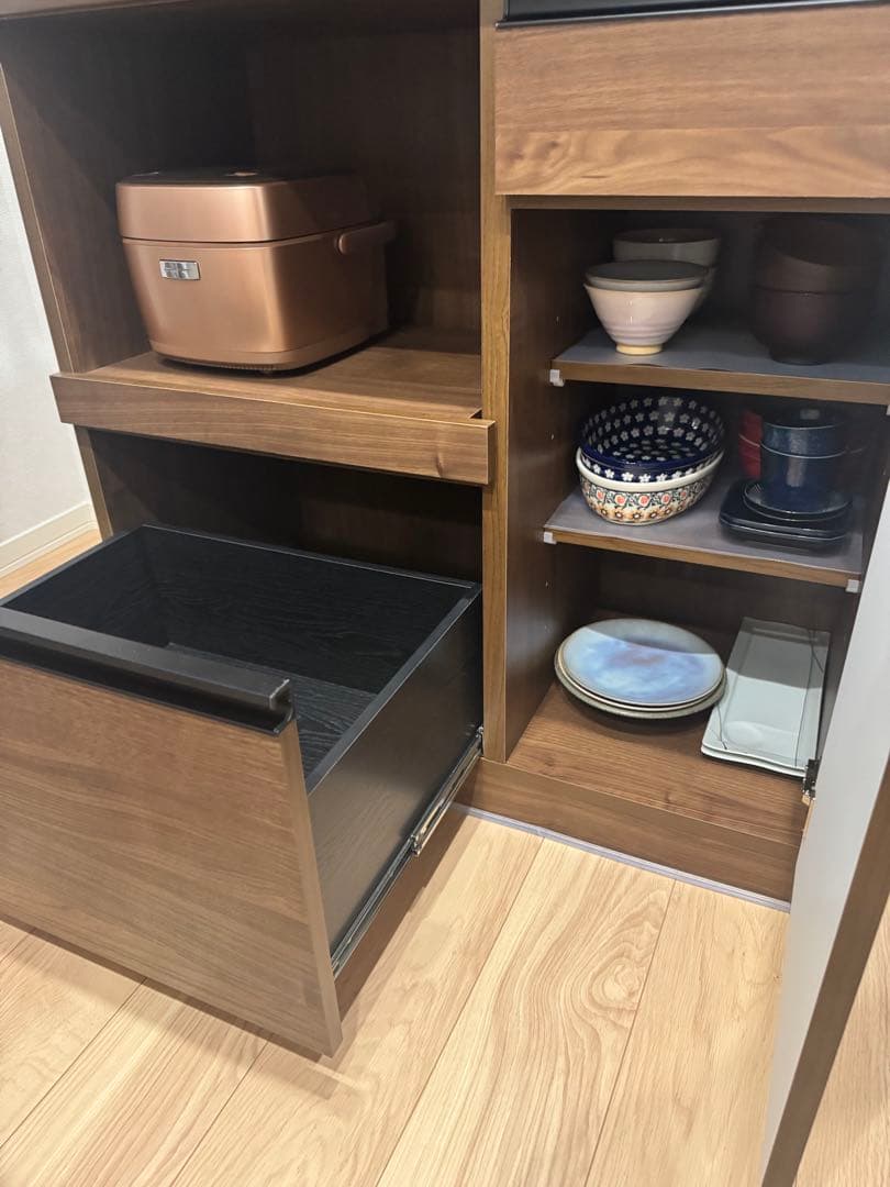 島忠ホームズ ダイニングボードハーブ　キッチンボード　食器棚