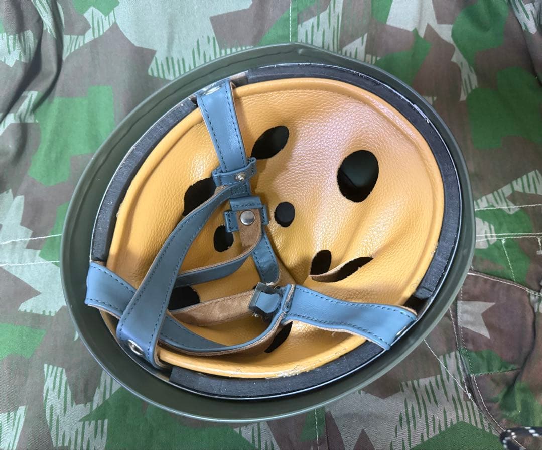 ❷WWⅡ ドイツ軍 M38型降下猟兵ヘルメット（レプリカ）グレー★緑の悪魔