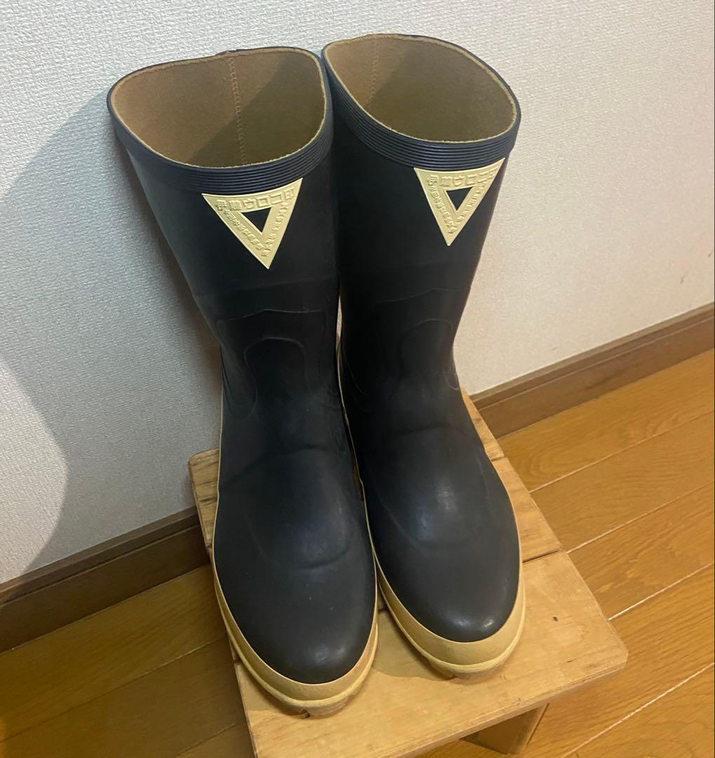 伊藤ウロコ　長靴