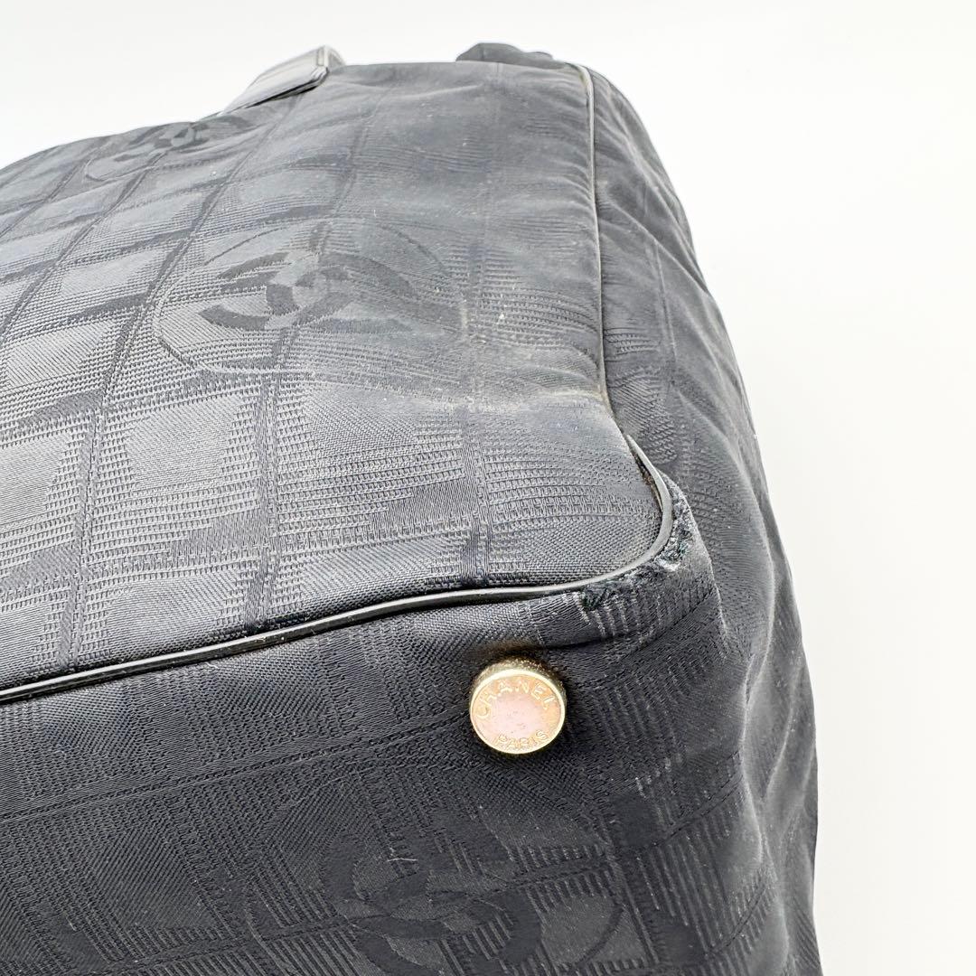 期間限定価格　CHANEL シャネル ニュートラベルライン トートバッグ