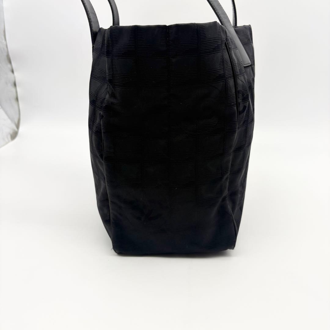 期間限定価格　CHANEL シャネル ニュートラベルライン トートバッグ