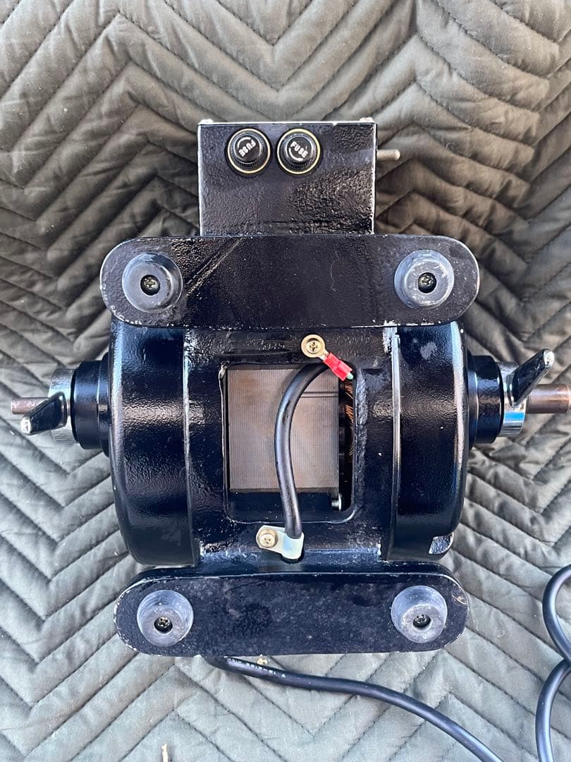 レーズ　ヨシダ　ラボラトリーレーズ　歯科　歯科技工