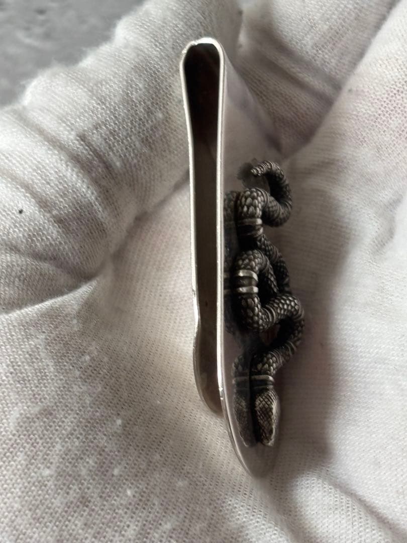 グッチ GUCCI　マネークリップ　スネーク