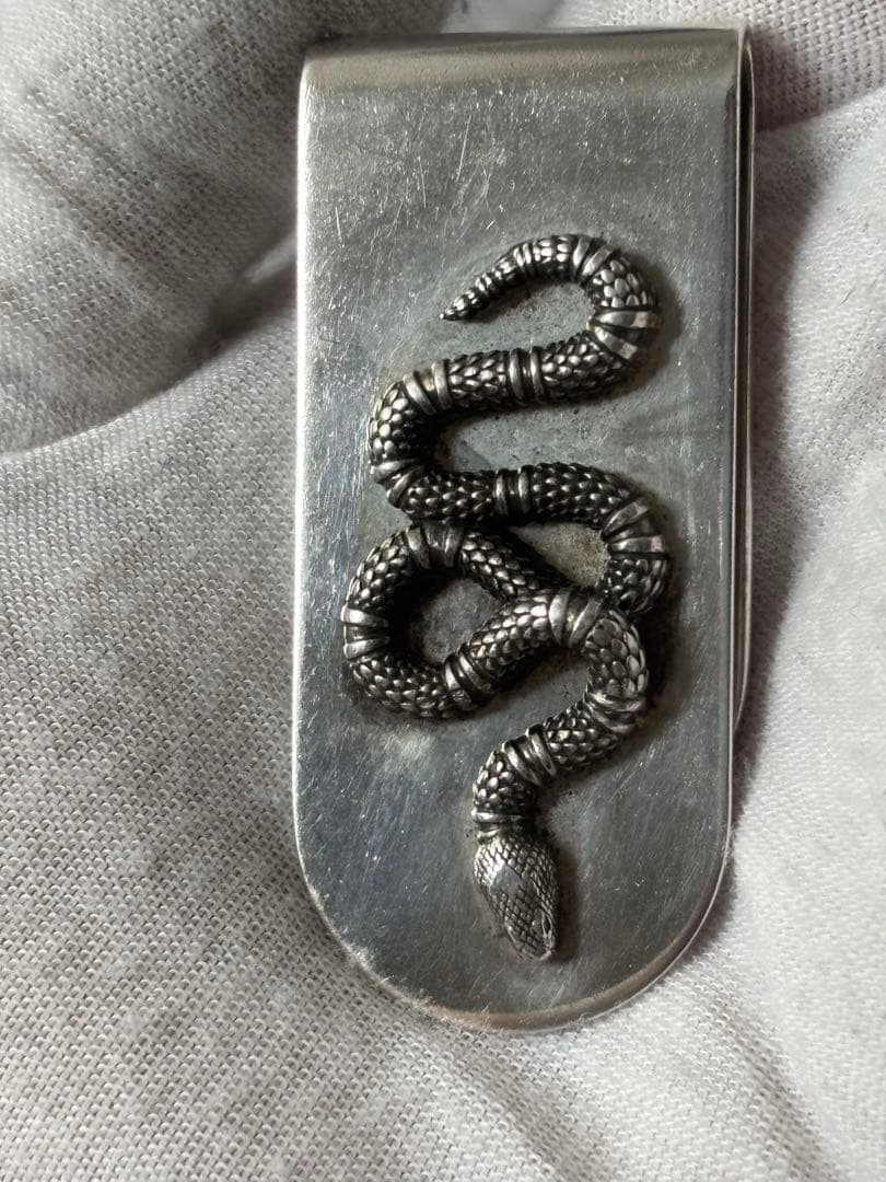 グッチ GUCCI　マネークリップ　スネーク