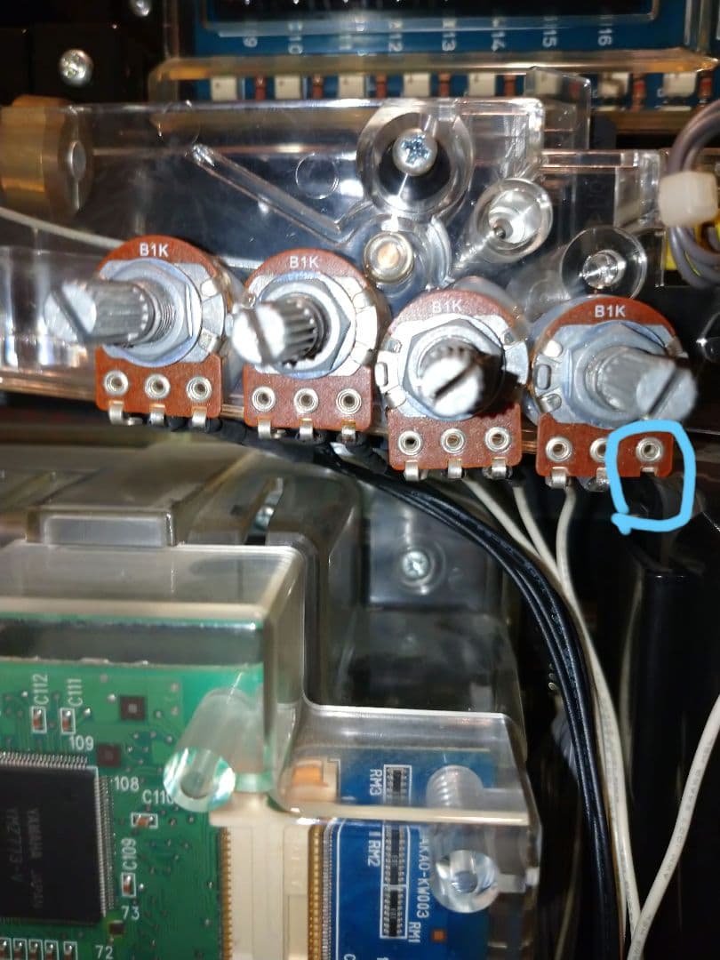 パチンコ■実機■高尾◆弾球黙示録カイジ◆フルオート◆送料込・引取りOK◆甘デジ