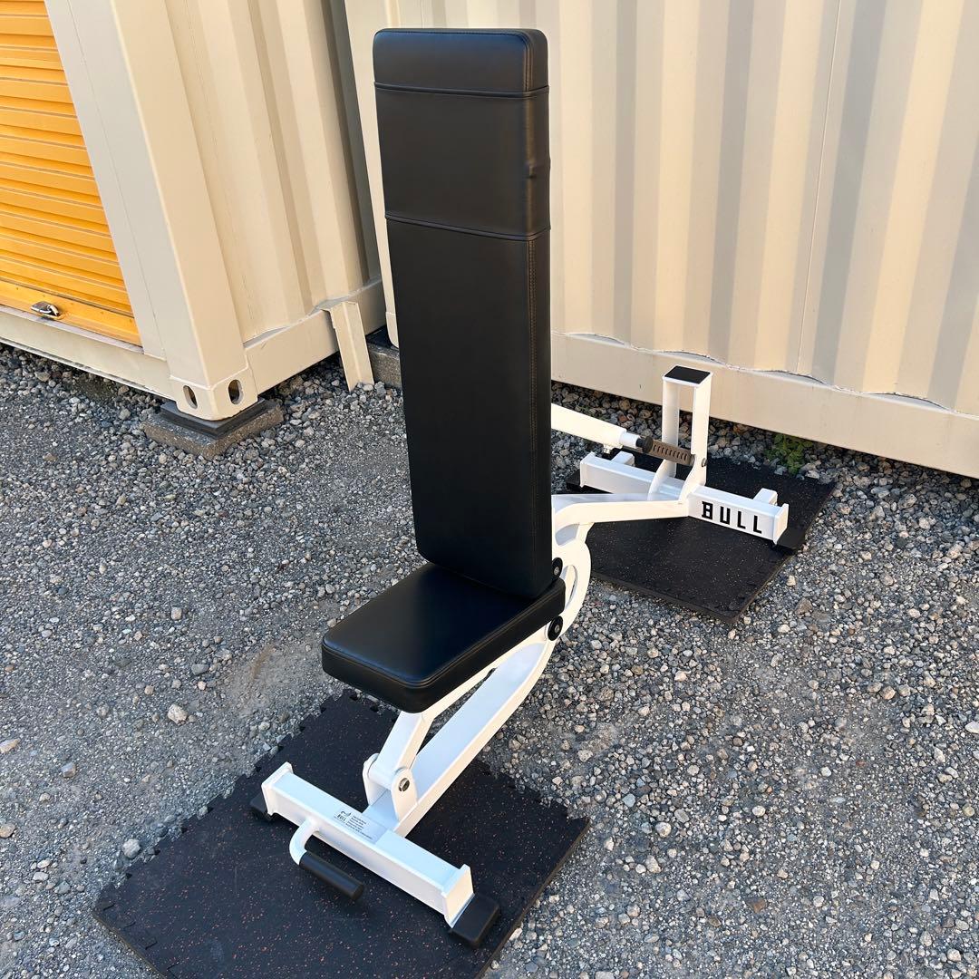 未使用 BULL アジャスタブルベンチ　MBC ONI ROGUE ELEIKO