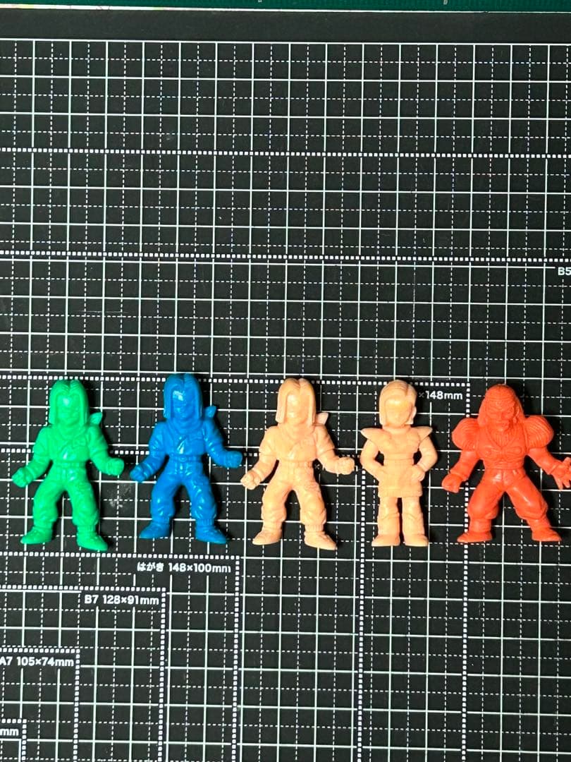 じぇぃさん専用　ドラゴンボール消しゴム　人造人間大集合！！！　8号〜20号