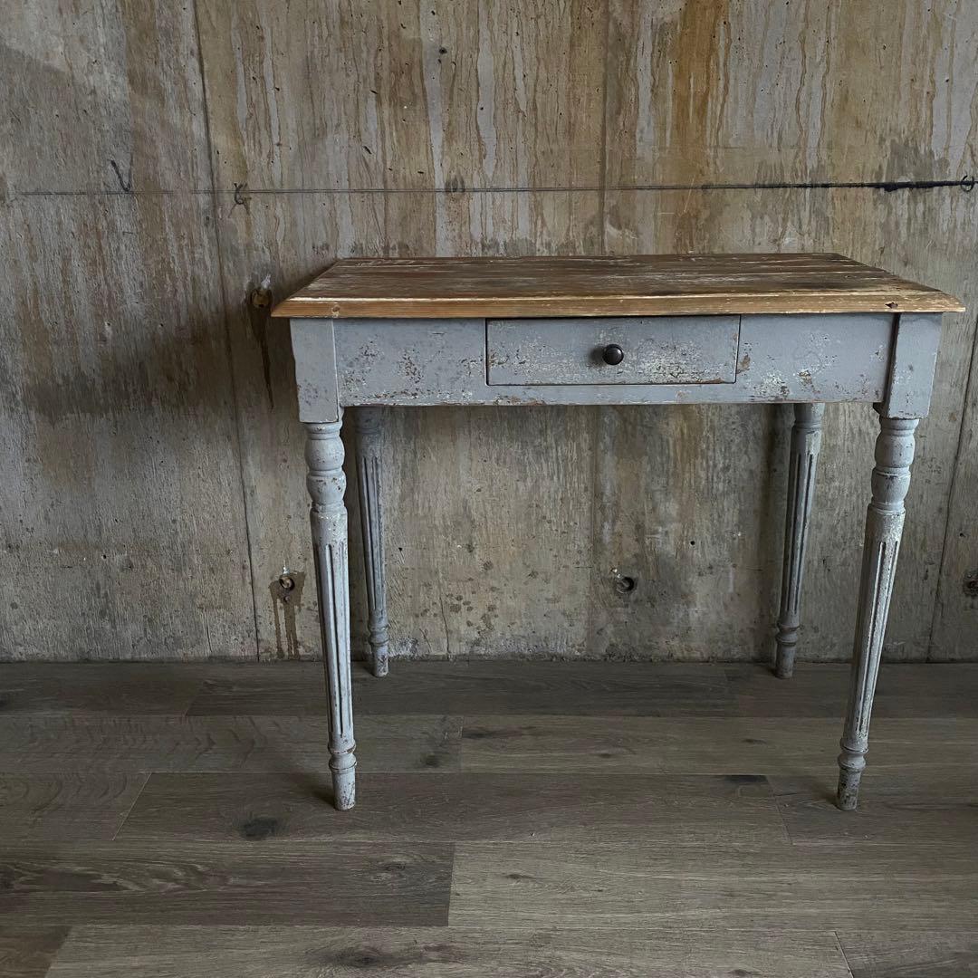 シャビーシック　ヴィンテージ デスク　引き出し付き　レトロ　カントリー