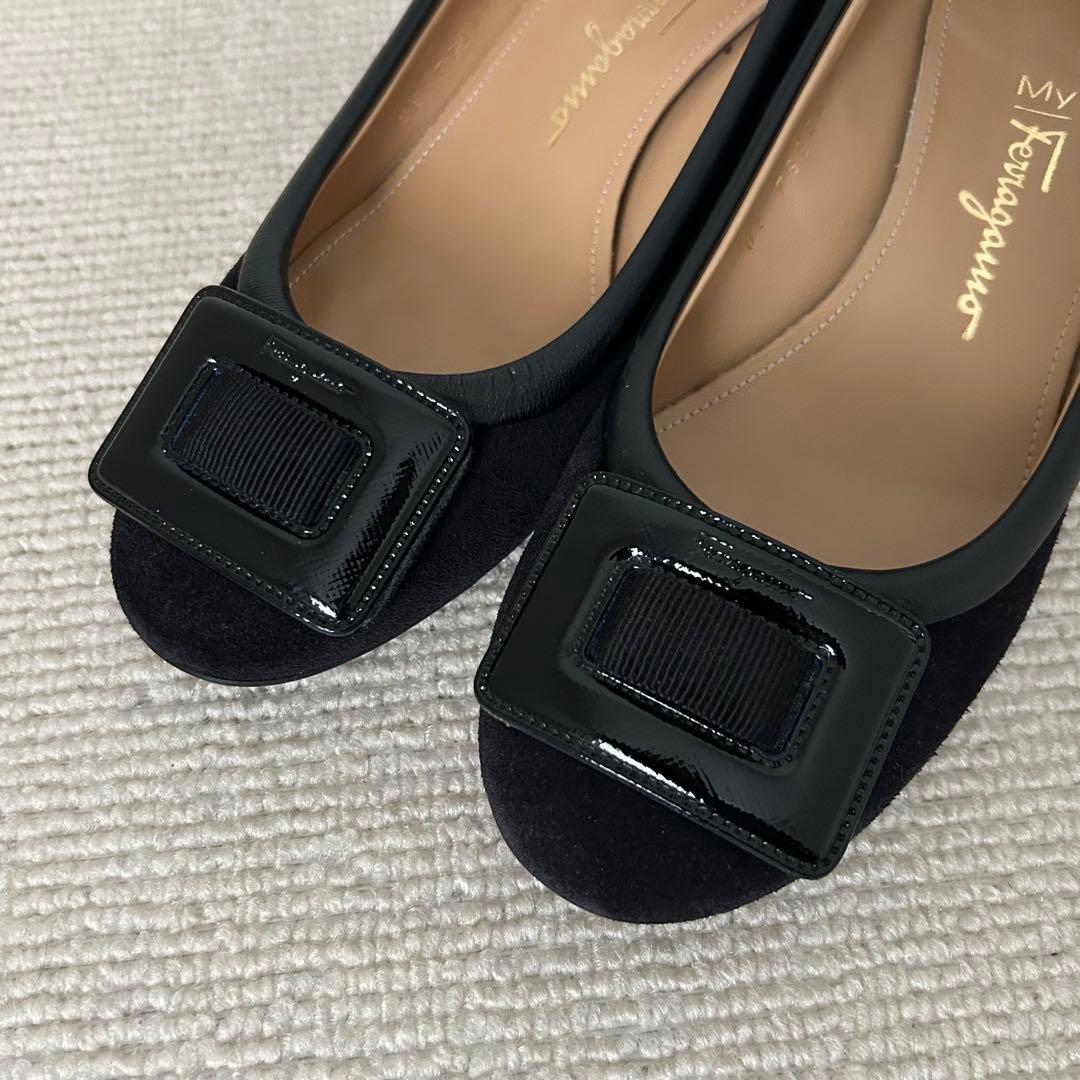 フェラガモ パンプス ローヒール スエード 黒 23.5cm