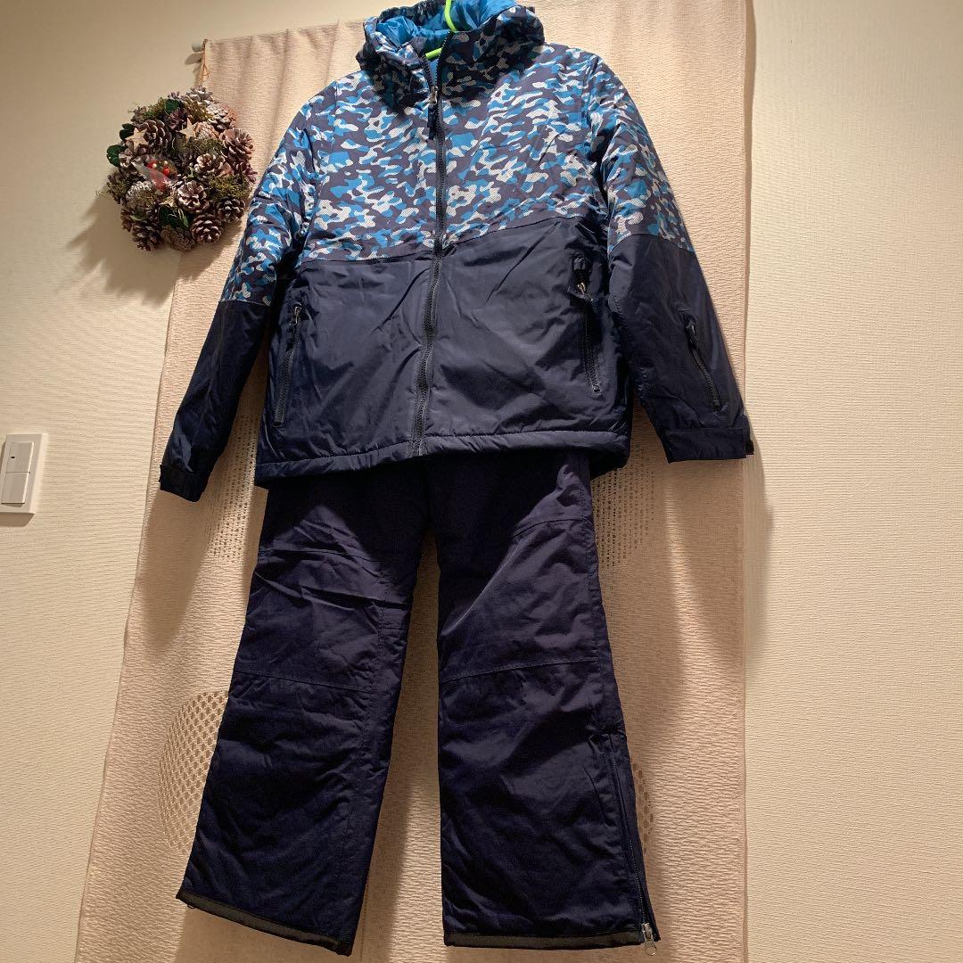 未使用品　ジュニアスキーウェア 146〜152cm
