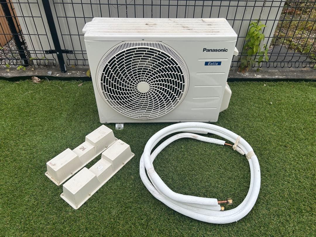 高年式2023年製＆室外機・説明書付き！短期使用の極美品